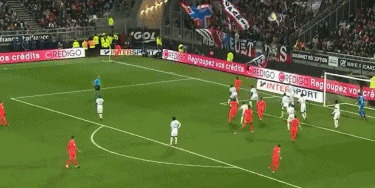 瓦尔加斯小彩娃发威！费内巴切五局击败瓦基弗夺土超杯