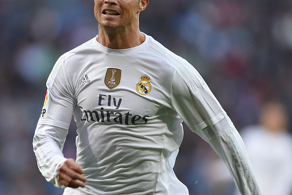 博尔哈：哈兰德是目前足坛最佳中锋；历史最佳中锋是德罗巴