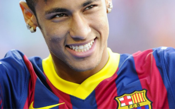 比利时11月世预赛大名单：库尔图瓦领衔，多库、特罗萨德在列