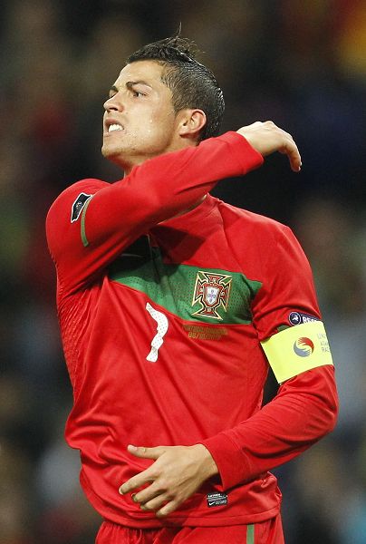 开场前8投全丢！马刺迅速回暖半场轰下77分创赛季新高