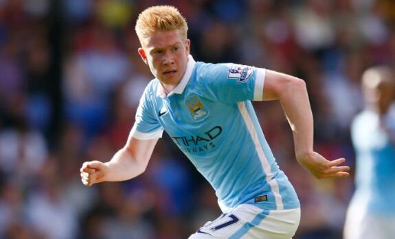 足球国足训练强度升级，体能教练参与指挥