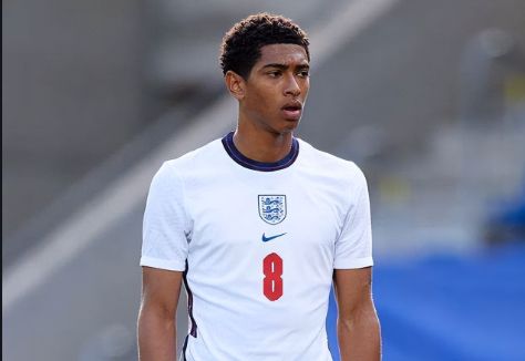 意甲：尤文2-0轻取卡利亚里