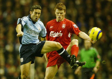 封神！62岁穆帅2射正绞杀64%控球，皇马决定欧冠生死？（神迹！62岁穆里尼奥以2次射正压制64%控球，皇马或成欧冠生死判官？）