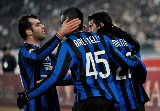 欧冠半场：里奥斯乱战破门，本菲卡暂1-0那不勒斯