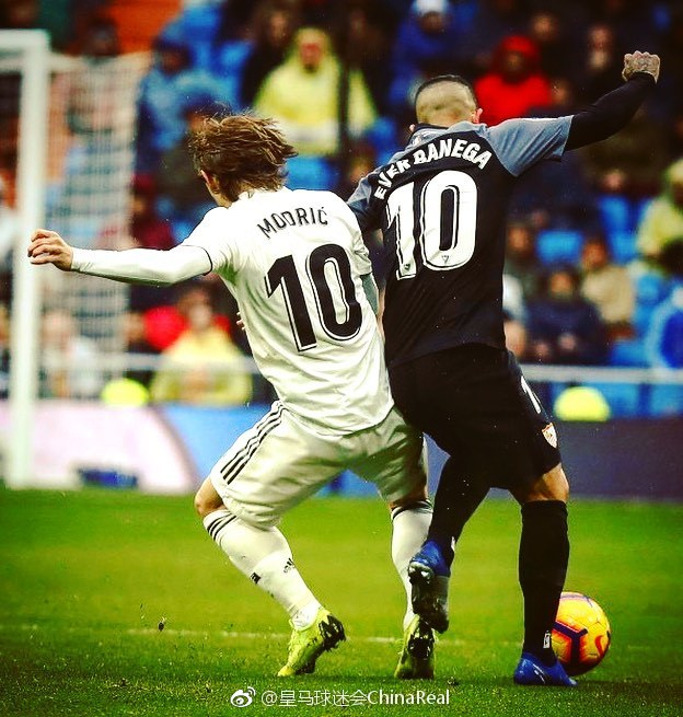 科隆vs圣保利：比尔特、卡明斯基首发，杰克逊-欧文、藤田让瑠奇马出战