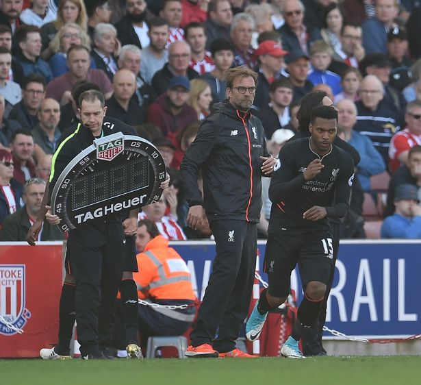 足球欧洲杯门将扑点成热点话题