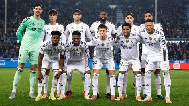 7胜破咒！肘伤缠身的郑钦文为何能硬刚TOP10？