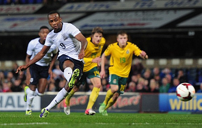 罗马诺：梅努训练中受伤，无法出战阿斯顿维拉（罗马诺：梅努训练时受伤，将无缘对阵阿斯顿维拉）