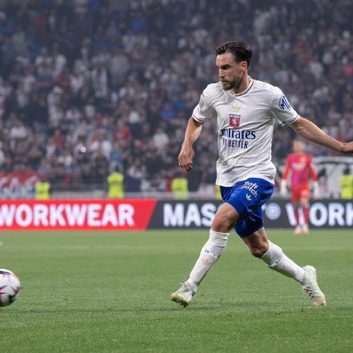 埃斯特旺：对红军进球后很激动；世俱杯交手时就想展示自己